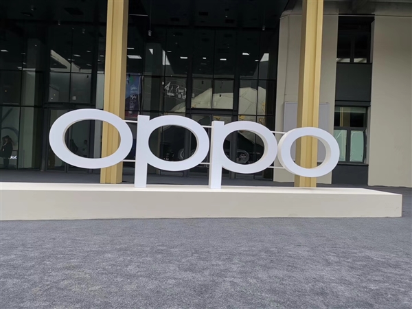 OPPO Find X7 Pro曝光:配置惊人!搭载骁龙8 Gen3处理器和哈苏影调技术
