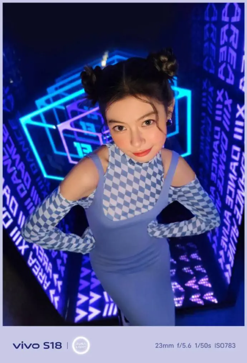 vivo S18系列手机：揭秘配置亮点与摄影魅力