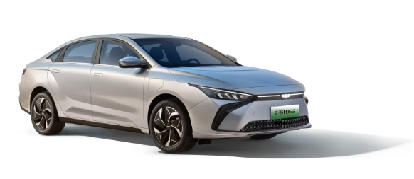 吉利几何G6新款车型带来智能科技,起售价17.68万元