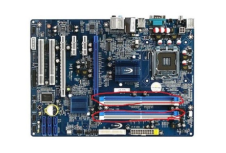 win7主板2个内存槽可否安装双系统的详细解读