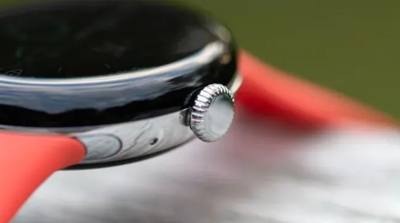谷歌Pixel Watch 3发布多尺寸,满足不同需求的大屏幕设计