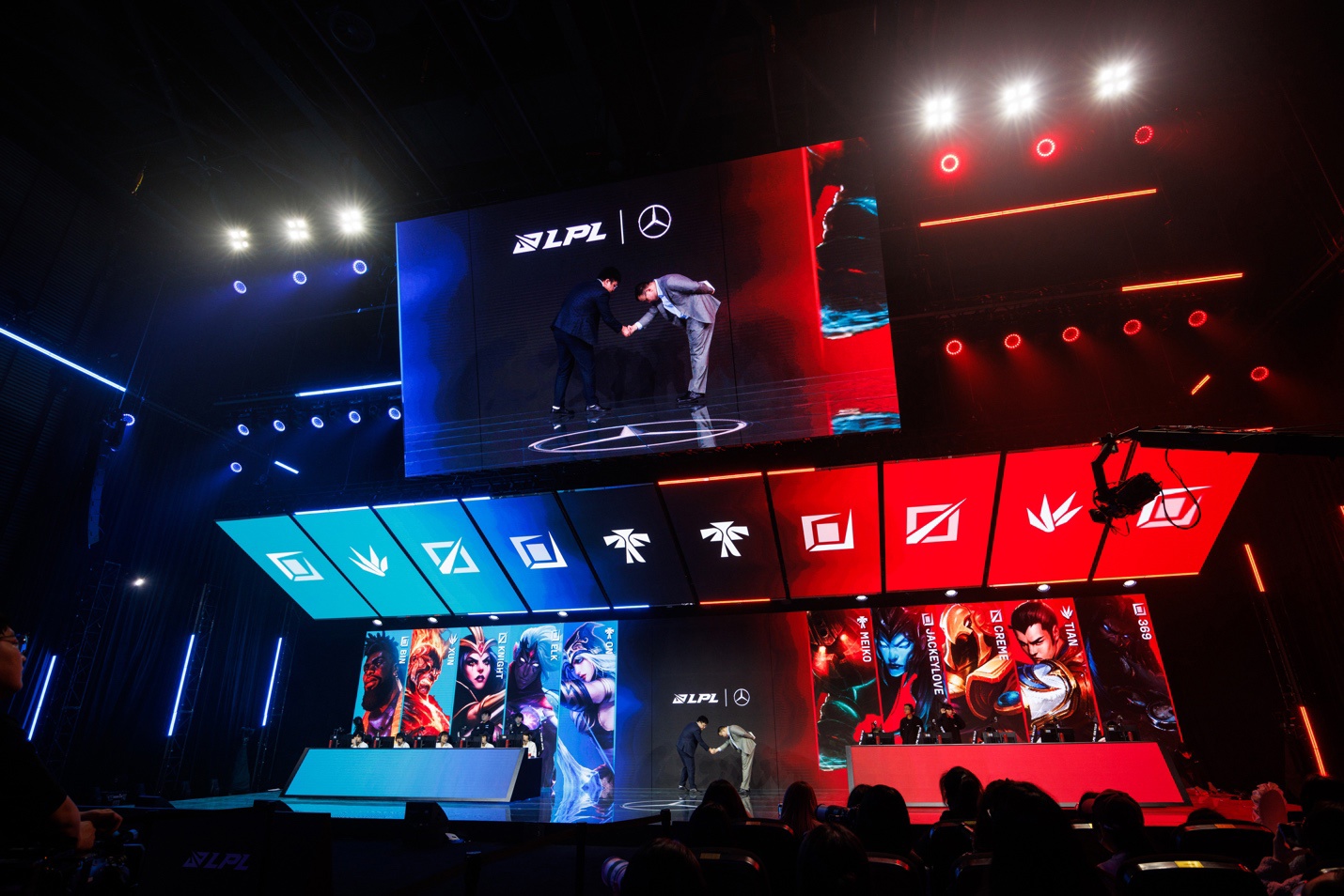 英特尔与腾竞体育再度合作,迎来2024年LPL春季赛开幕