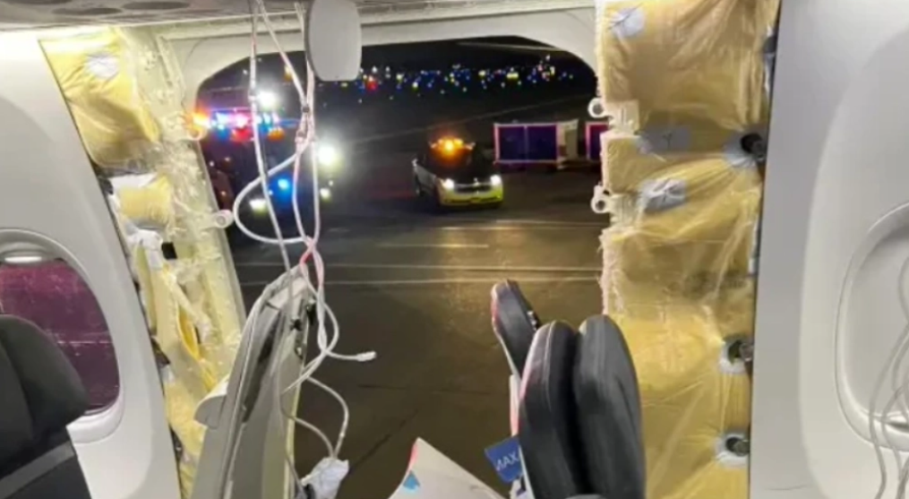 美国联邦航空管理局:暂停波音 737 MAX 飞机的生产扩张
