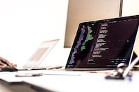 Java JPA 与其他持久化框架的对比:如何选择最适合的?