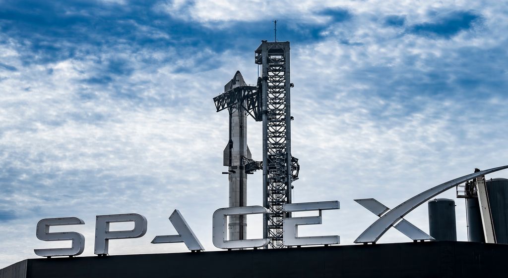 SpaceX员工因回购附加条款触发“寒蝉效应”