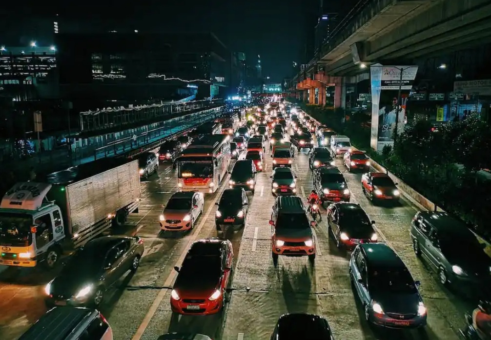 2024 年春运期间,我国预计跨区域客流突破 84 亿人次,历时 40 天