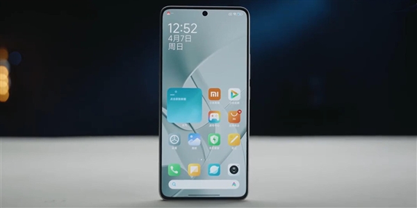 骁龙8系新贵!Redmi Turbo 3轻薄耐摔,即将闪耀登场!