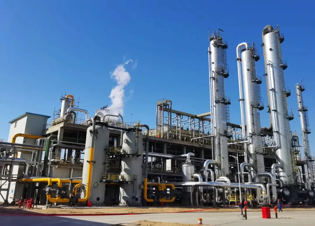 国内最大焦炉煤气制甲醇项目一次投料开车成功:年产甲醇 55 万吨、氢气 1.84 亿标准立方米