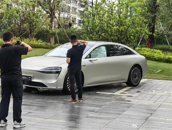 华为联手北汽打造豪华旗舰:享界S9实车曝光,或成国产新担当