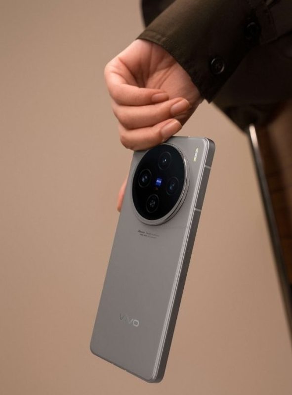 曝光!vivo X100s系列或推三版本 5月中下旬或将正式发布