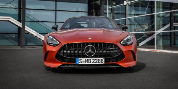 梅赛德斯-AMG全新‘猛兽’GT 63 S E全球首发,搭载F1动力技术