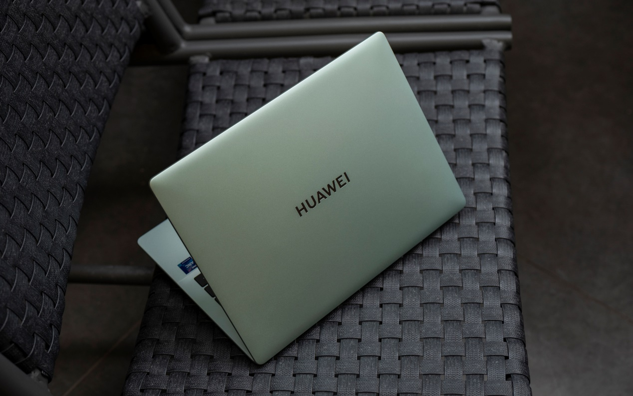 标配也高端,华为笔记本首次支持手写笔 新款华为 MateBook 14 发布