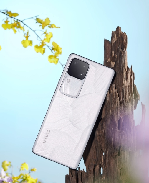 vivo S19 Pro新品曝光:1.5K OLED遇上天玑9200+,颜值与性能并存