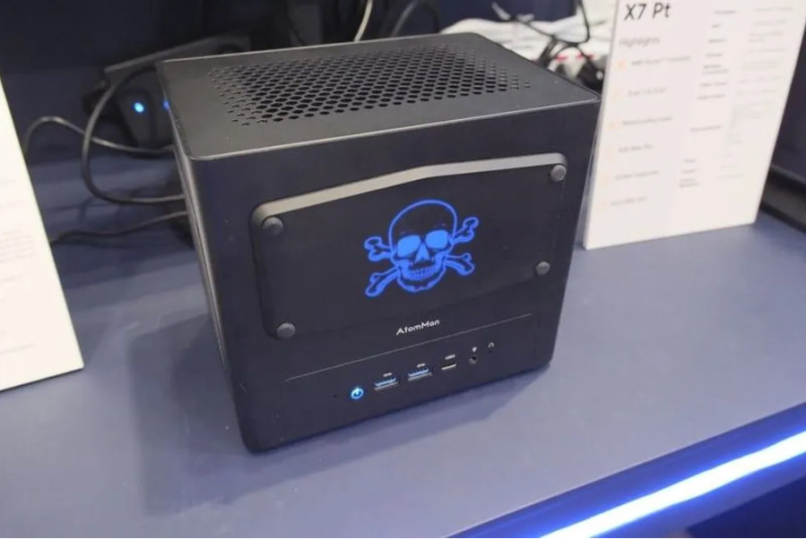 铭凡子品牌“原子侠”X7 Pt惊艳亮相:全球最小水冷迷你主机,双2.5G网口极速体验