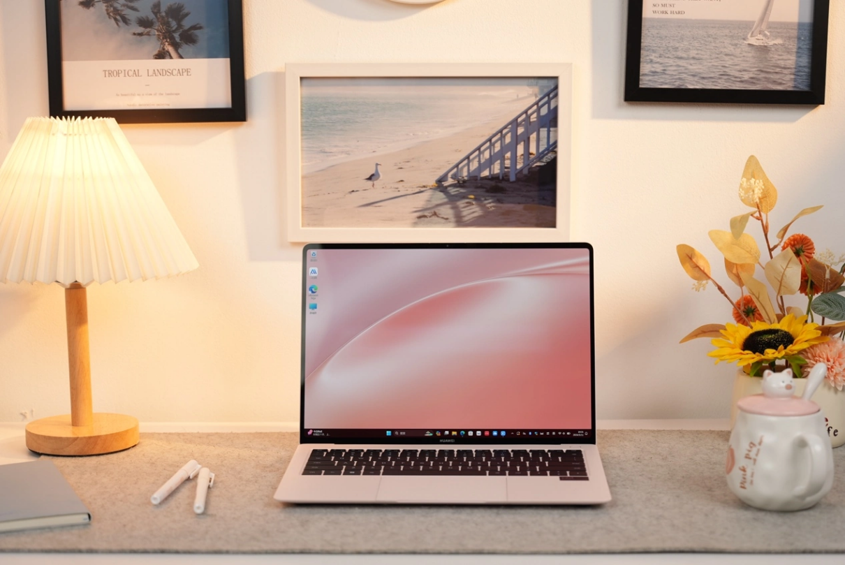 轻且强的全新华为 MateBook X Pro 迎来新配置 2TB 大存储普及风暴来了