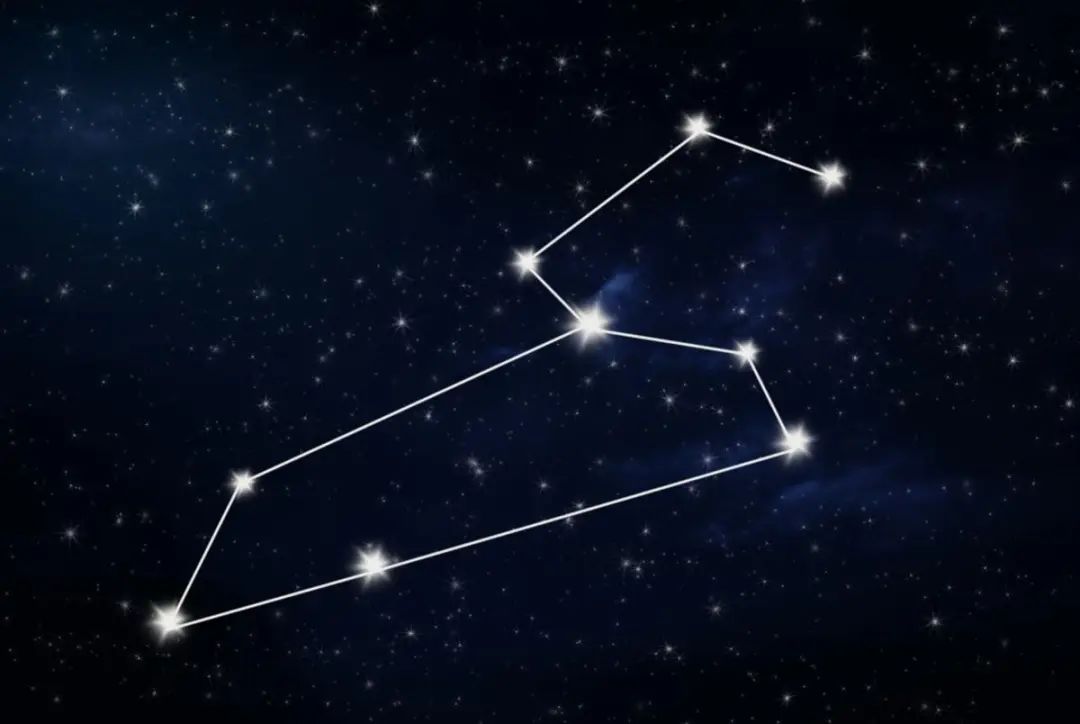 夏天夜晚拍不到银河,可以试试拍摄这几个星空主题