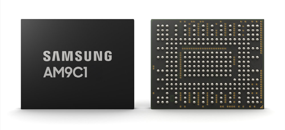 三星电子宣布开发出其首款基于第八代 V-NAND 的车载 SSD,顺序读取速度 4400MB/s