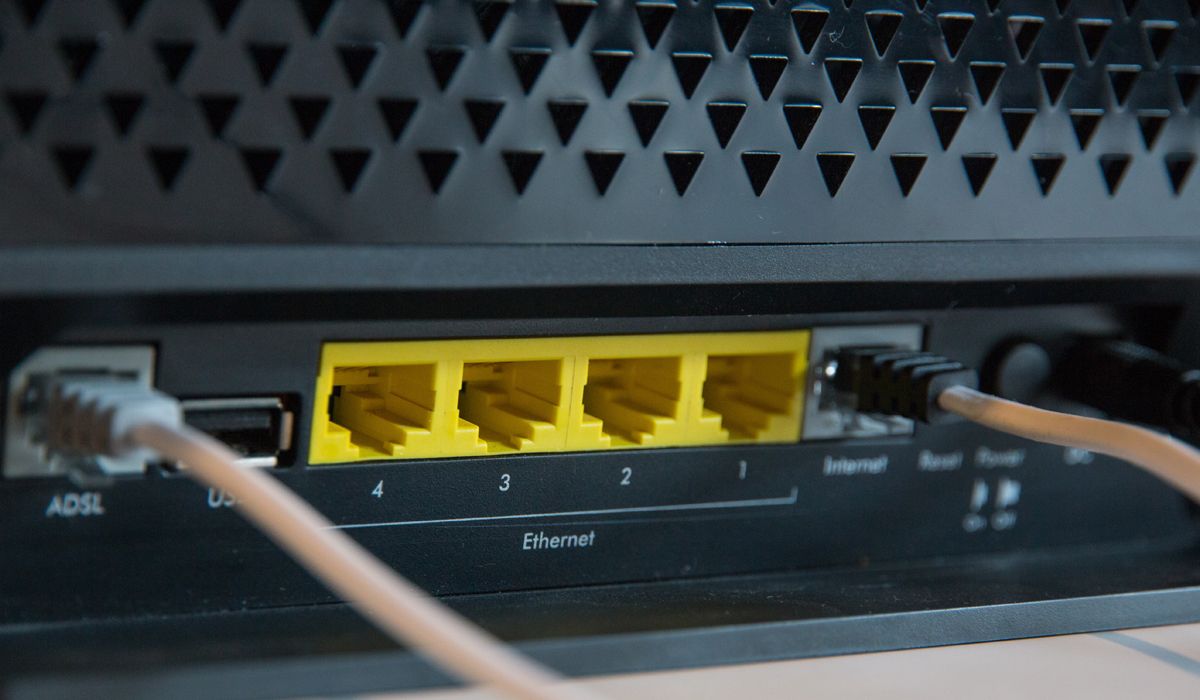 如何修复Windows上的以太网速度上限为100Mbps