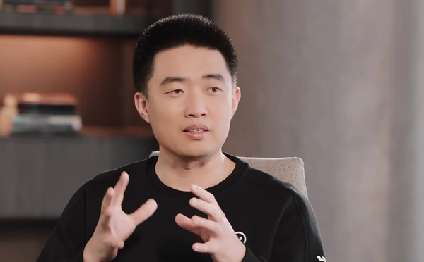 李想:2030年理想有50%的概率推出人工智能超跑