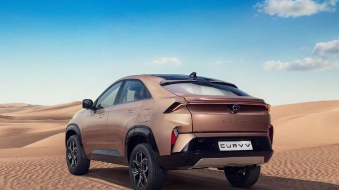 Tata Curvv 内饰和设计细节