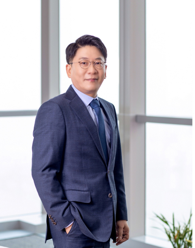 LG 新能源宣布将调整投资计划并削减成本,以应对电动汽车需求放缓