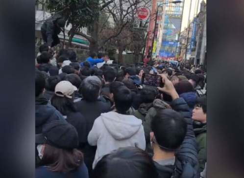 秋叶原电脑店超400人抢英伟达显卡:90%的人竟说汉语?