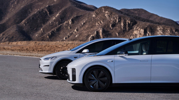 理想i8:硬刚ModelX?