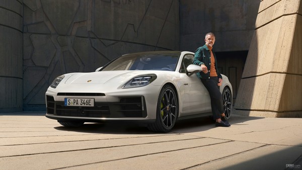 理想高管试驾Panamera4：内饰不合胃口