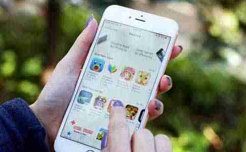 不用找手机app公司，普通也能自己也能完成app开发了！