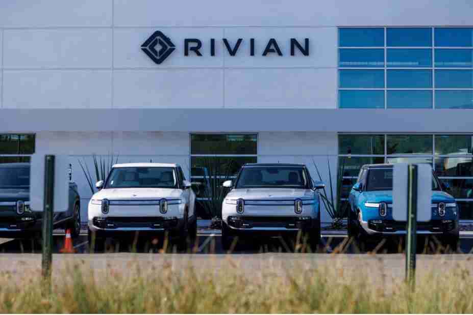 Rivian一季度实现营收12.4亿美元，预期今年交付量下降