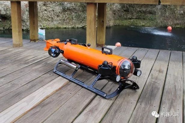 Aquabotix新品震撼发布：AUV与ROV合体水下机器人