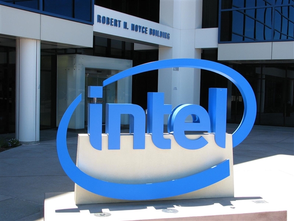 Intel新CEO首次空降,传统即将被打破