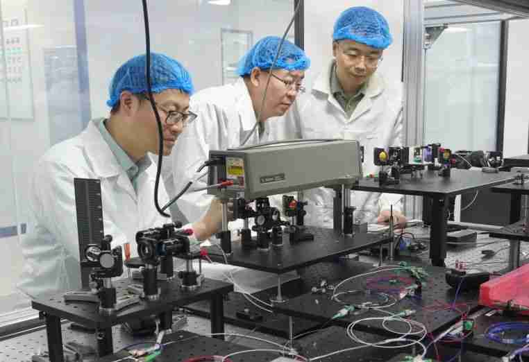 国防科大在北斗星群间架设“天路”
