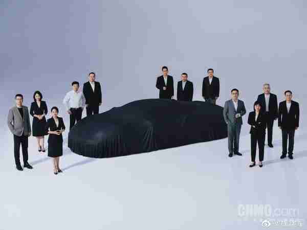 魏建军发布高管合照意外曝光神秘跑车 百公里不到2.5s？