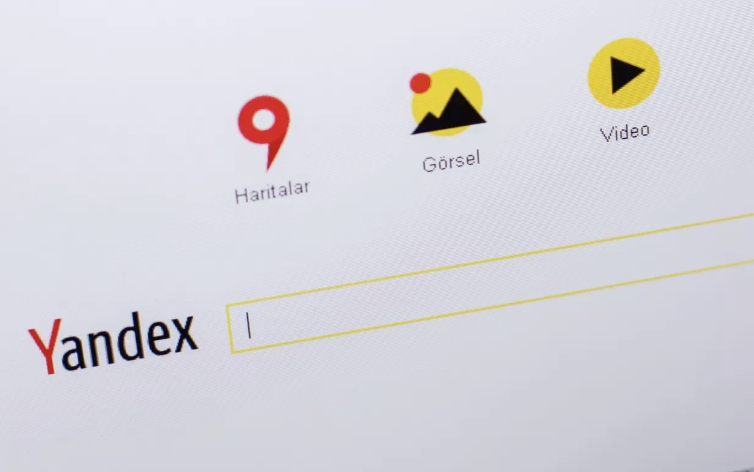 俄罗斯主流搜索引擎是Yandex，官网入口为yandex.ru