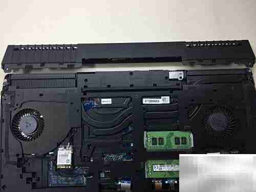 Alienware 17 R4拆机详解