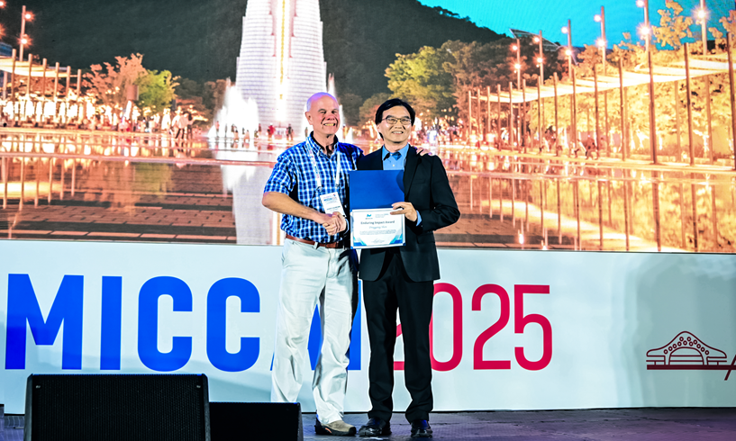 MICCAI最高奖出炉，华人科学家首夺殊荣！