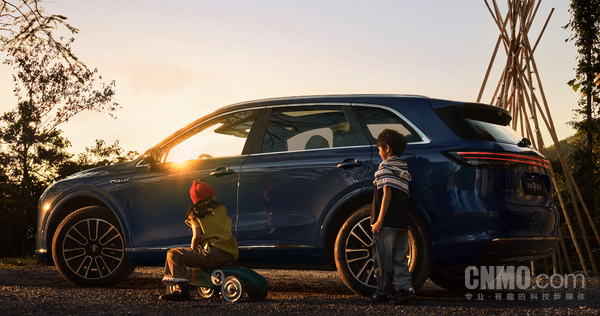 尚界H5上市 15.98万元起售 鸿蒙智行再造现象级爆款