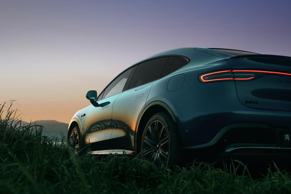 销量口碑双丰收 解密新款智界R7国庆热销现象背后的硬实力