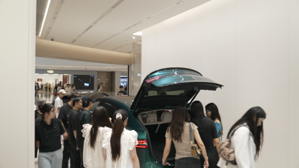 智界R7国庆热销实力解析