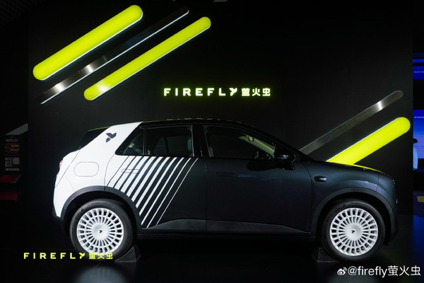 Firefly夜行生物版限量发售信息