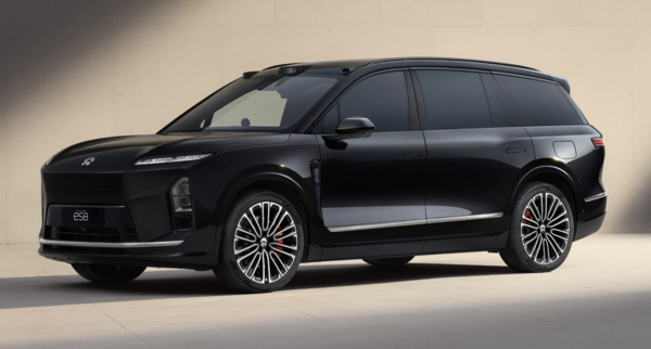 蔚来ES8租电版29.88万起售