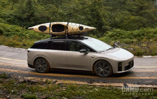 李想：没有“理想i7”这款车型 不要再等了 感谢支持！