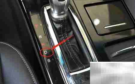 本田思铂睿档位使用指南