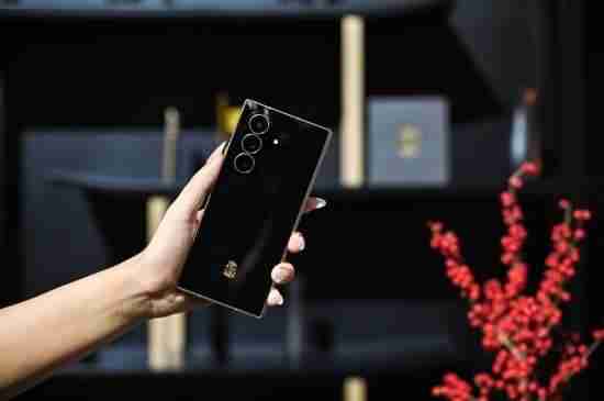 匠心相承 远见新生 心系天下三星W26震撼登场