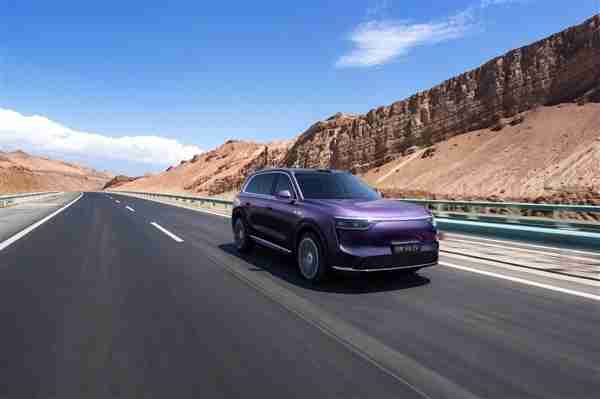 赛力斯总裁何利扬：问界汽车辅助驾驶功能使用比例超80%