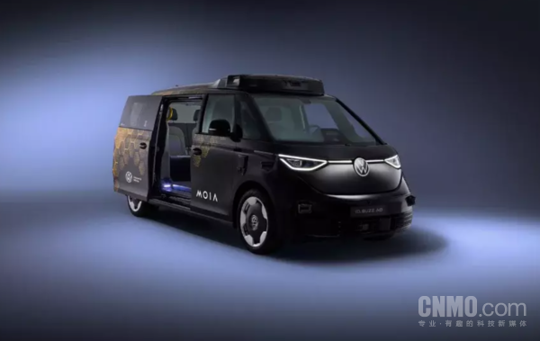 柏林试点无人驾驶巴士，基于ID.Buzz开启新里程