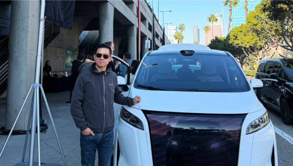 贾跃亭40-50万台目标FX4设计图曝光