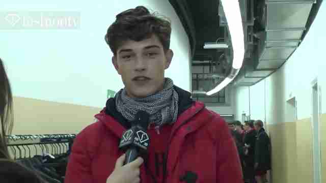 男士发型终极指南：脸型、发质与时尚秘诀