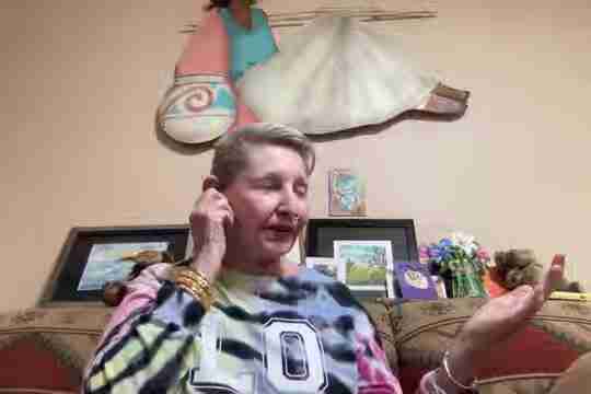 告别网络服务烦恼：如何应对无限循环的客服机器人？